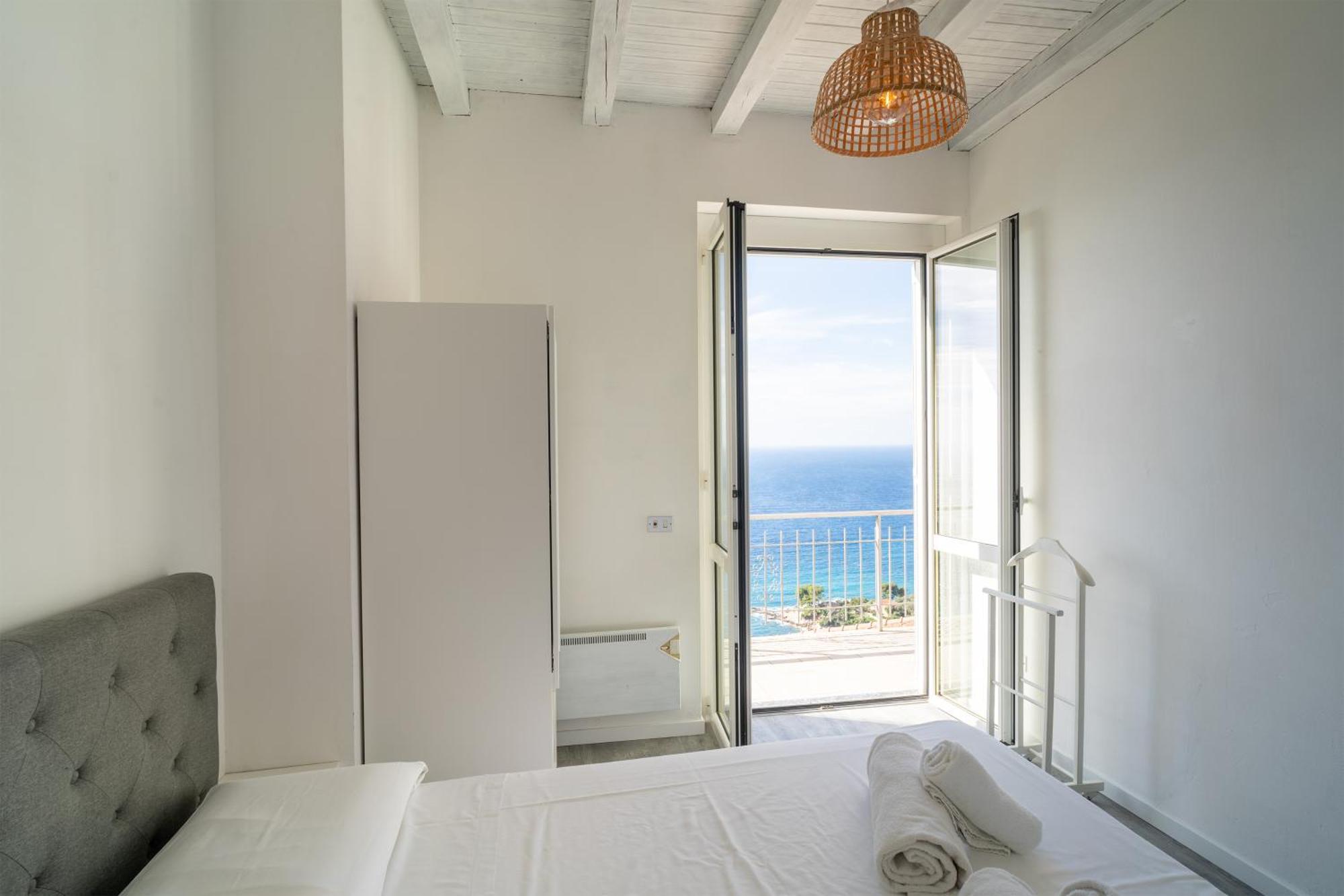 Apartamento Casa Grimaldi - Terrace & Sea View Ventimiglia Exterior foto